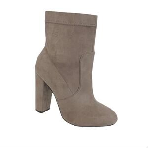 Yoki Women's Tess Ankle Boot